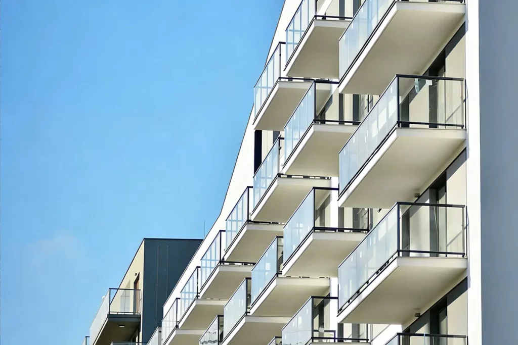 Project Location: Milan, ItalyApplication: Balcony Glass Railing
Products Used: Glass Clamps, Stainless Steel Handrails